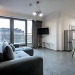 Rentplanet - Krawiecka Apartment