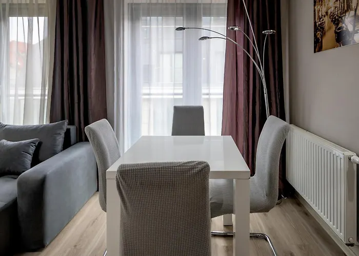 Apartmán Rentplanet - Krawiecka *