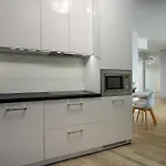Rentplanet - Krawiecka Apartamento