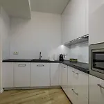 Rentplanet - Krawiecka Apartamento *
