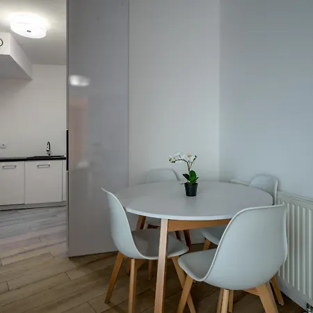 Rentplanet - Krawiecka Lägenhet